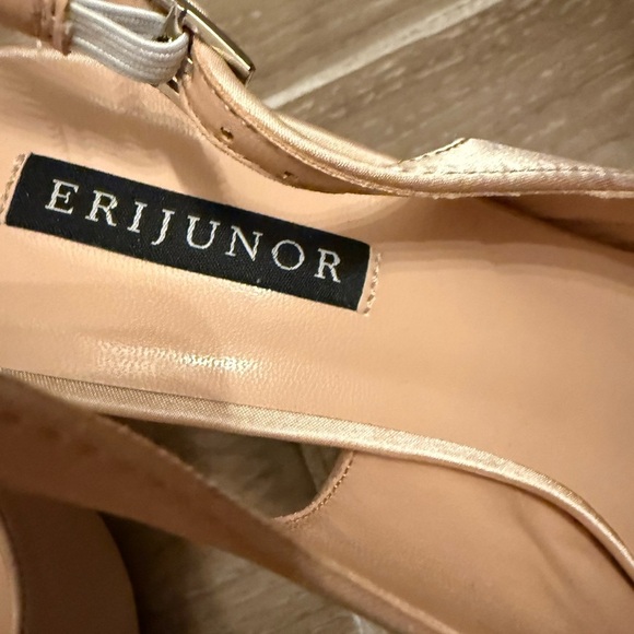 ERIJUNOR Pointy Toe Pumps Mid Heels Wedding  Party Slingback heels with bow 9 - Picture 8 of 16